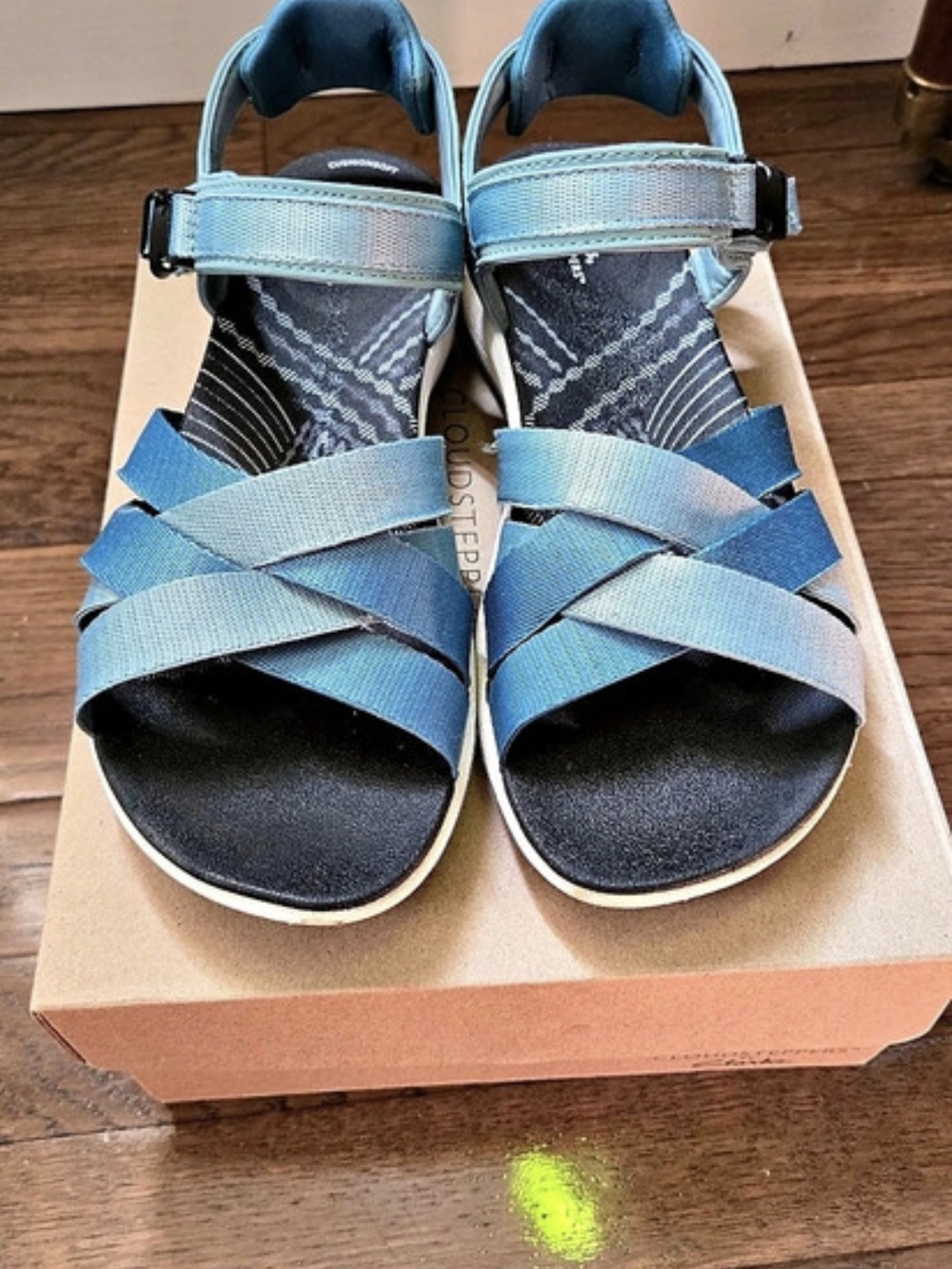 Clarks Cloudsteppers Mira Tide Sandal Strappy Blue US 8.5 M Like New